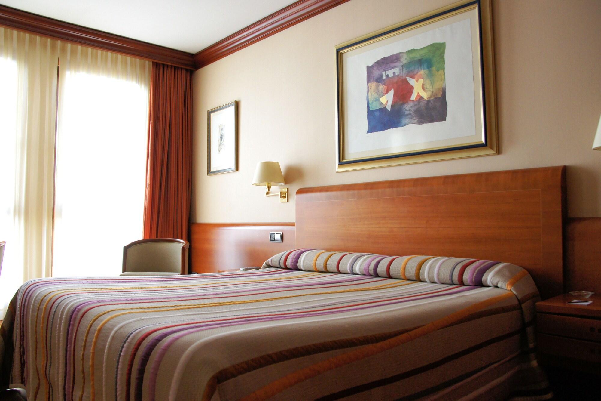 Hotel Amadeus Valladolid Luaran gambar