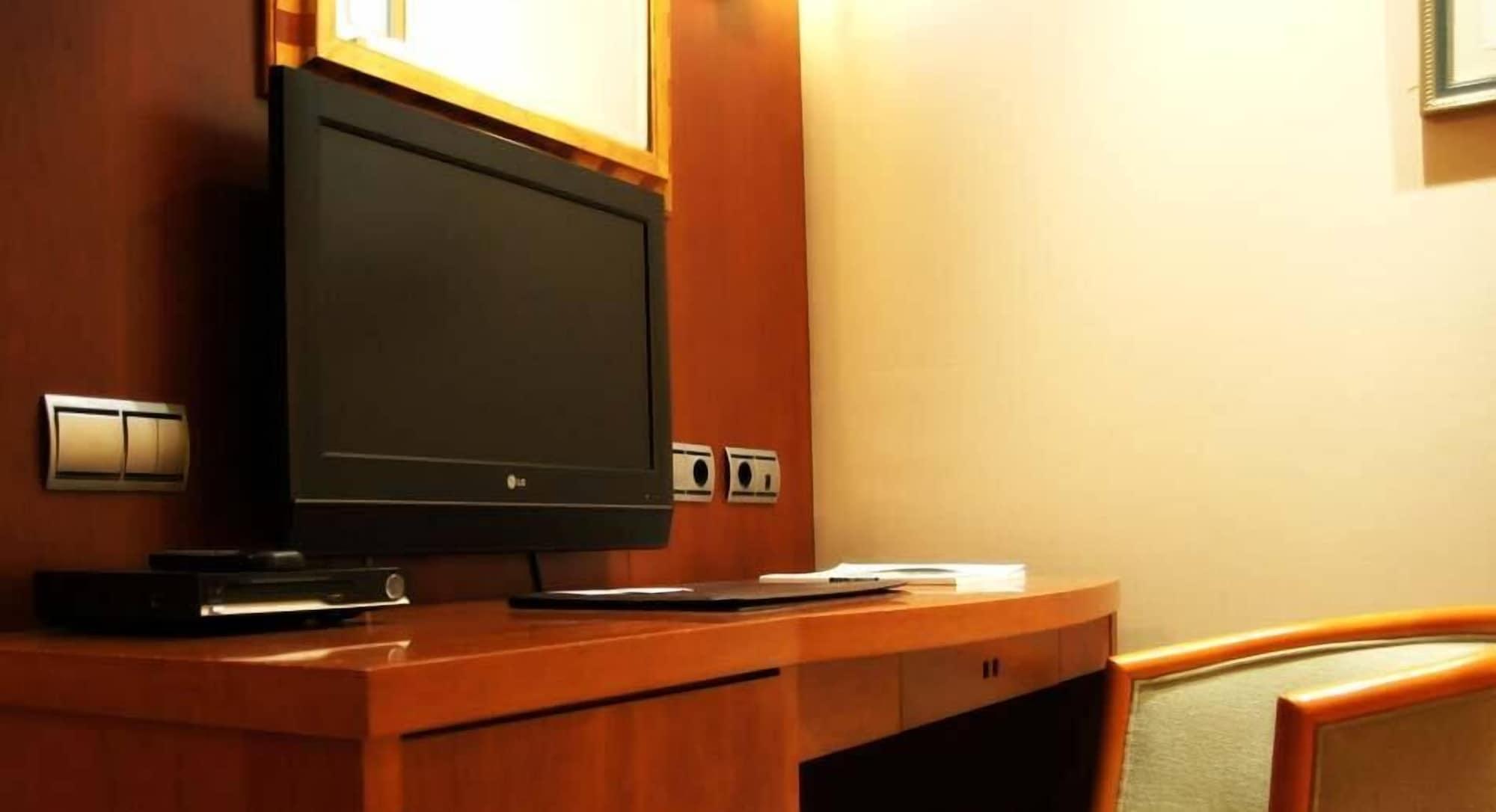 Hotel Amadeus Valladolid Luaran gambar