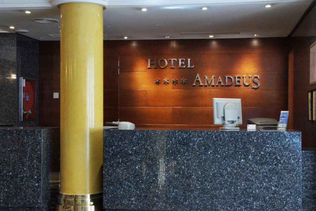 Hotel Amadeus Valladolid Luaran gambar